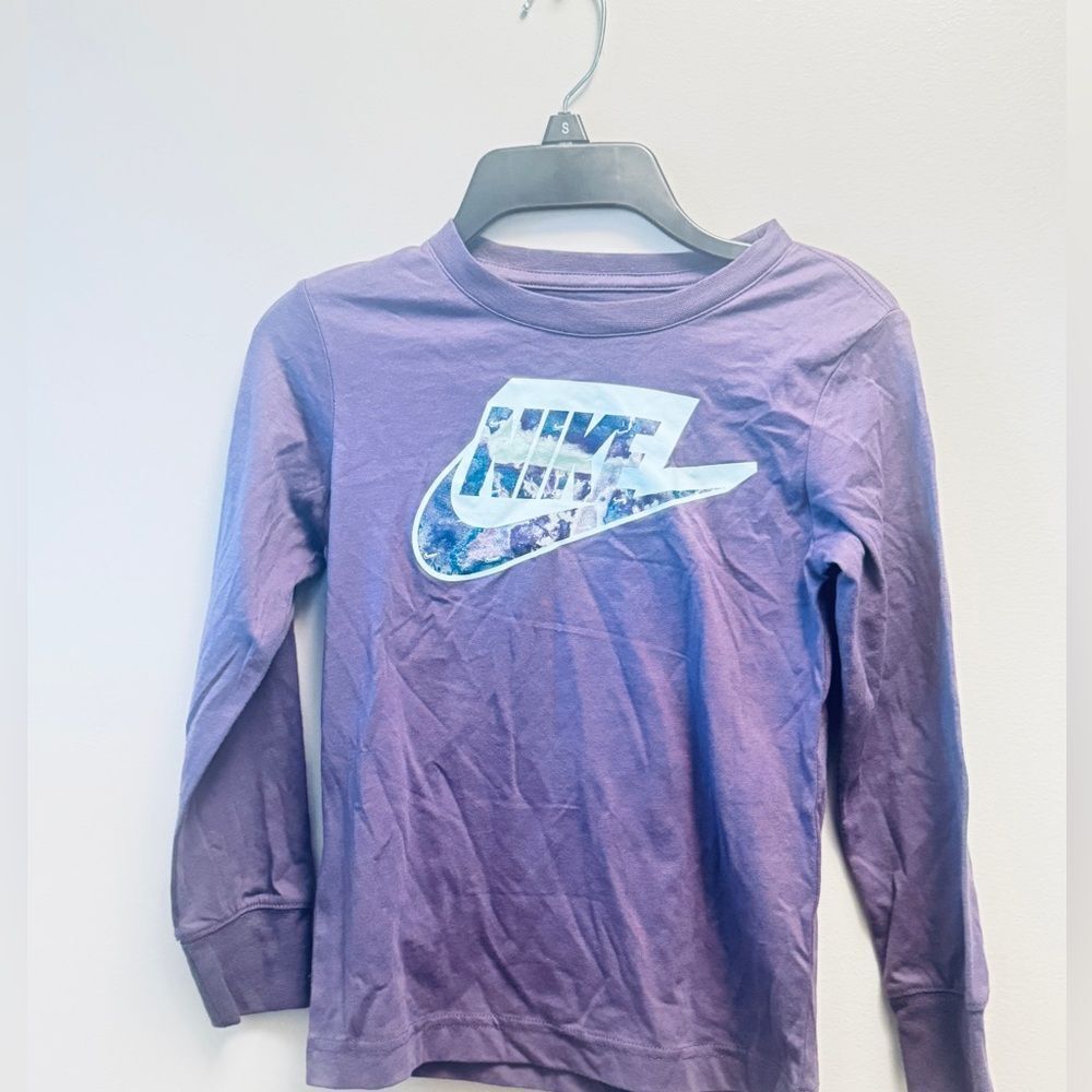 Nike Little Boys Futura Printed T-shirt size 7 Long Sleeve T-shirt Canyon Purple - Picture 7 of 8